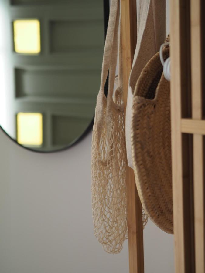 Mi Sestre - Studio Apartment Hvar Vrisnik Jelsa  Extérieur photo